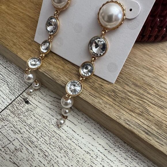 Isaac Mizrahi New York Elegant Dangle Earrings NWT - Picture 2 of 4